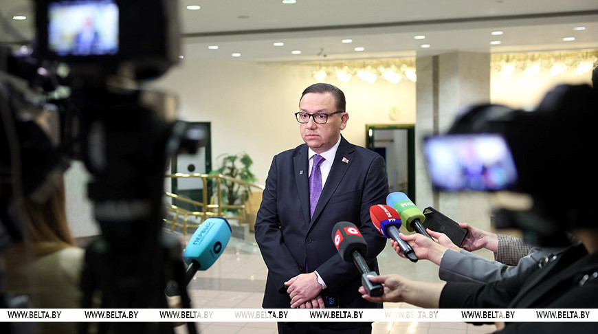 Владимир Перцов - идеологам: нельзя работать по накатанной