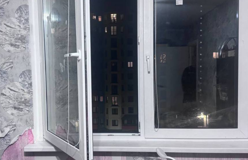 Ребенок выпал из окна 5 этажа в Минске. Мальчик погиб