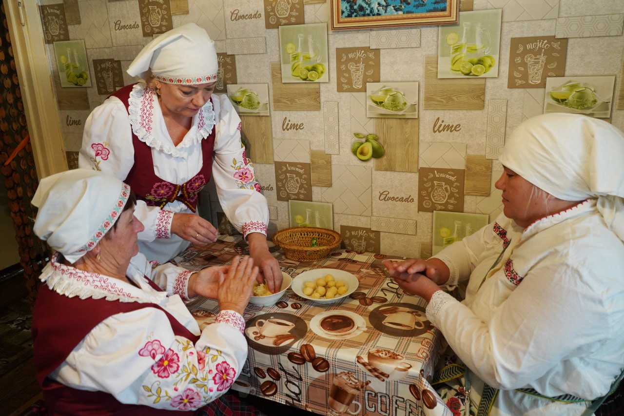 Важнасць адраджэння страў традыцыйнай беларускай кухнi