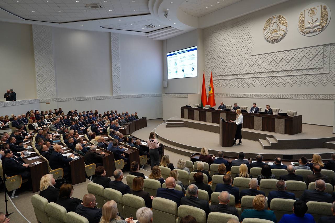 Сегодня в Могилеве делегаты VII Всебелорусского народного собрания от Приднепровского края обсудили Программу социально-экономического развития Беларуси на 2026–2030 годы