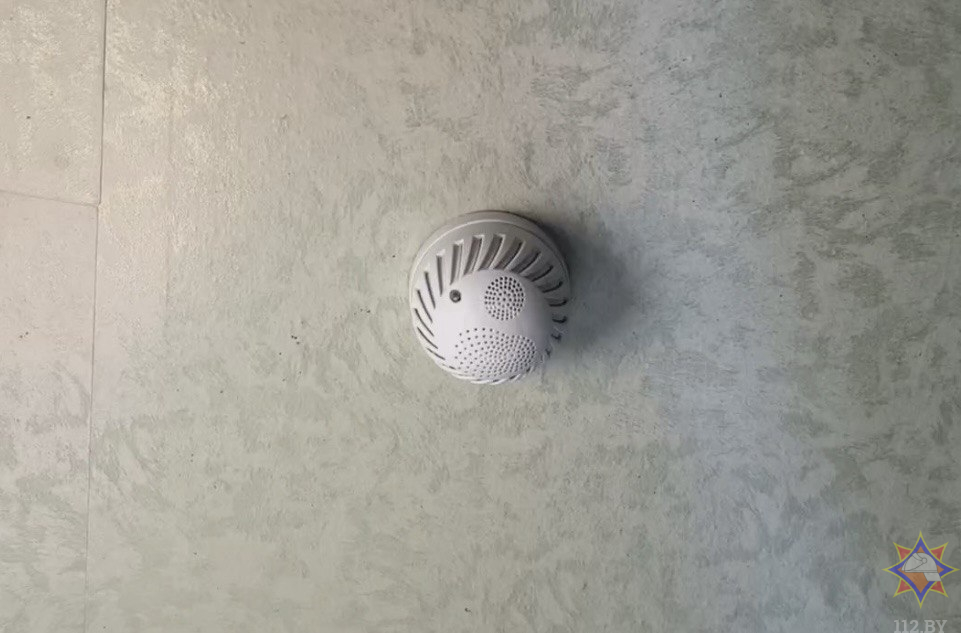 За мгновение до беды: в Кировском районе АПИ предупредил пожар