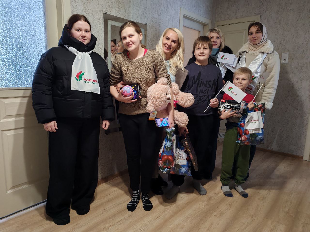 Пора чудес и добрых дел