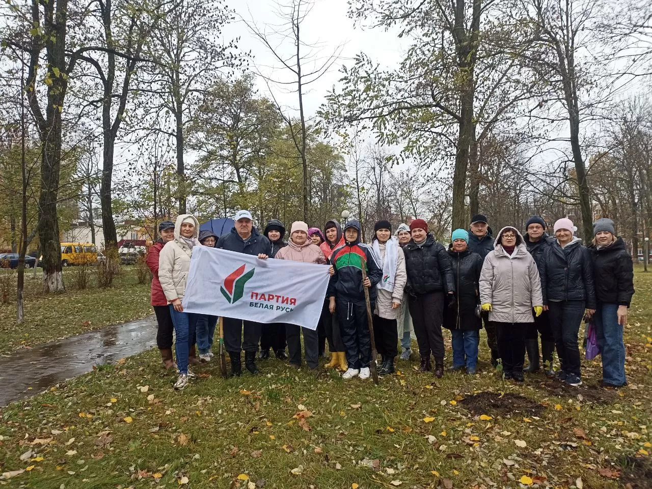 Республиканский субботник в Кличевском районе прошел дружно и с отличным настроением