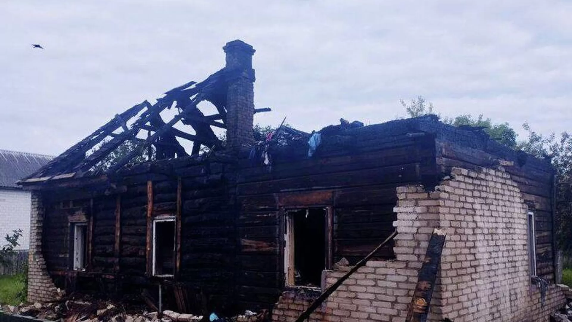 Огонь никого не щадит: трагедия в Наровле